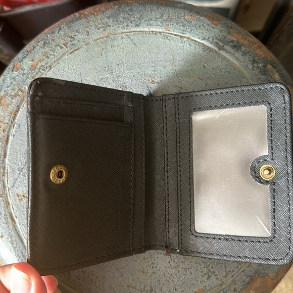 Fossil Wallet - Picture 3 of 3